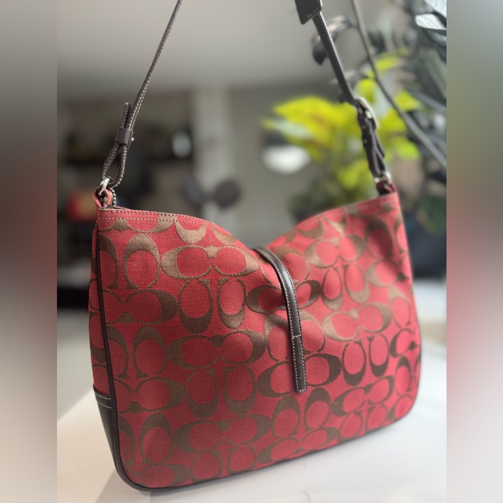 Coach Red Signature Jacquard Hampton Clip Bag #6091 - Picture 2 of 8